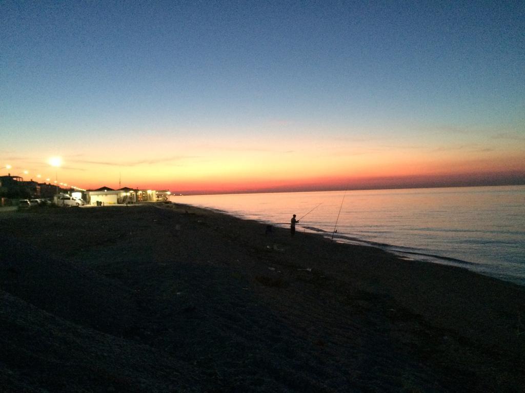Beach Appartament Marina di Montemarciano Δωμάτιο φωτογραφία