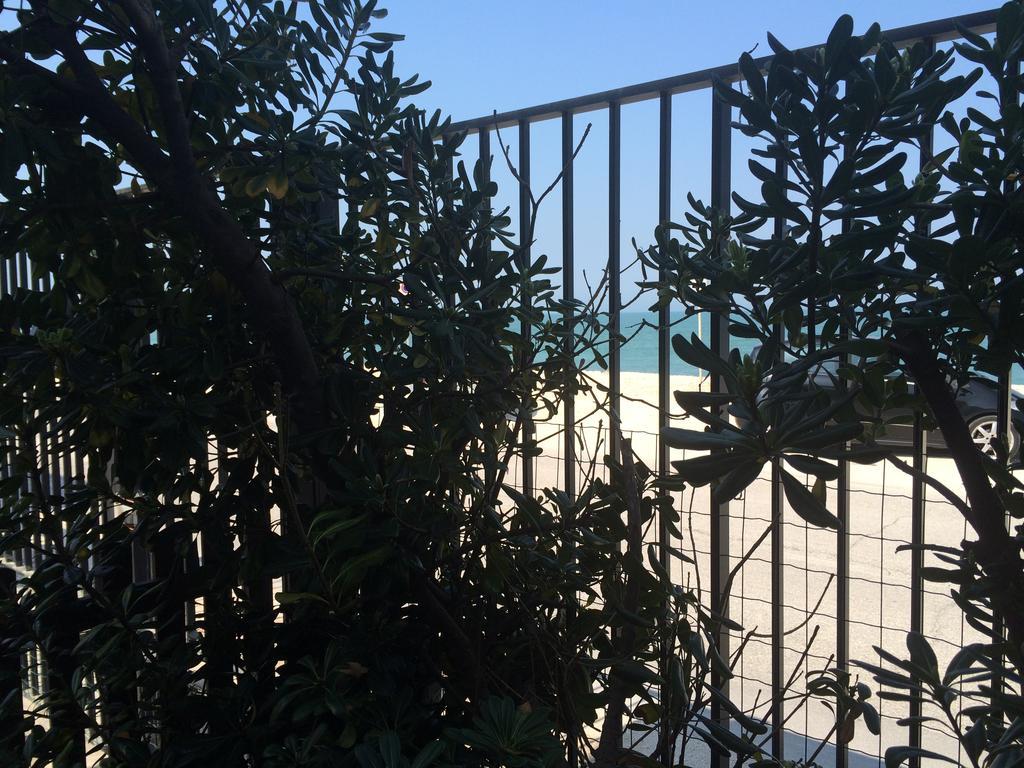 Beach Appartament Marina di Montemarciano Δωμάτιο φωτογραφία