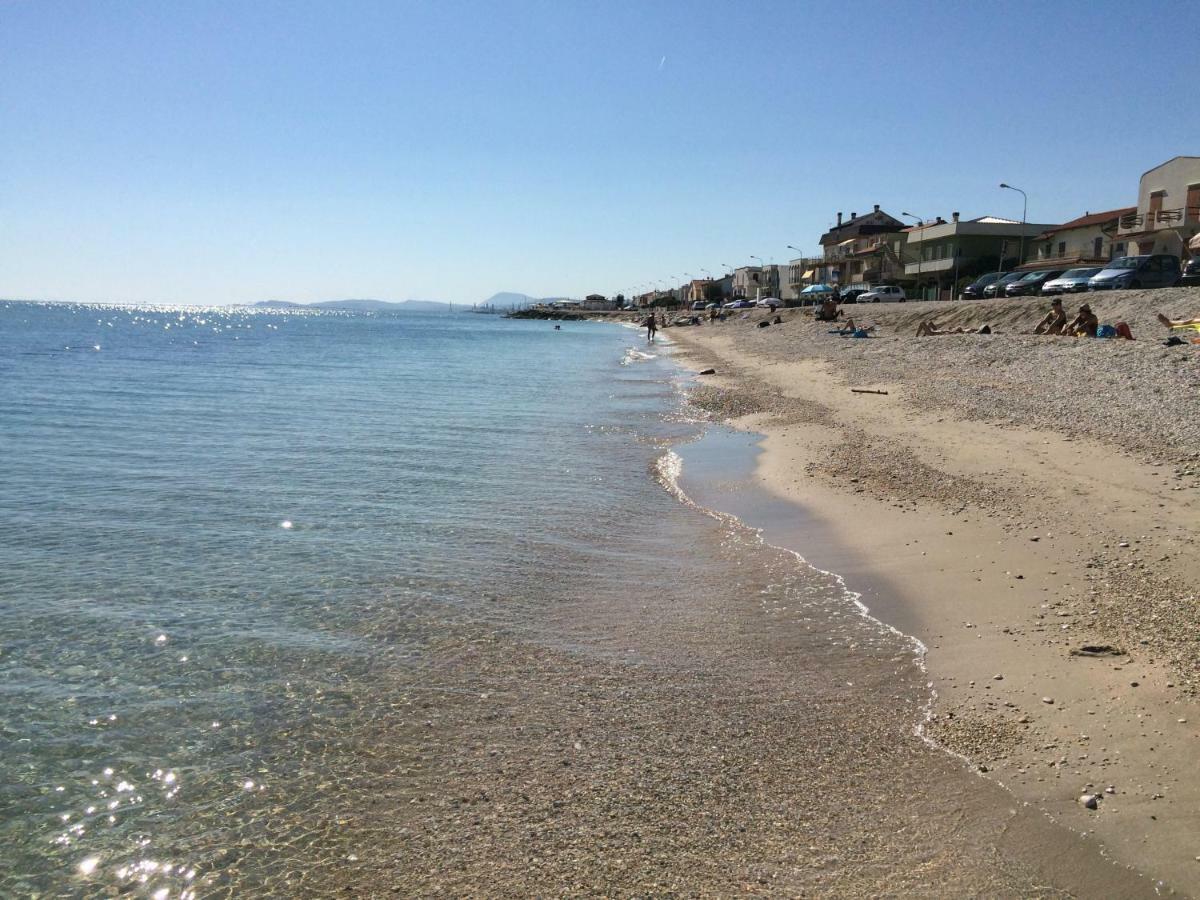 Beach Appartament Marina di Montemarciano Εξωτερικό φωτογραφία